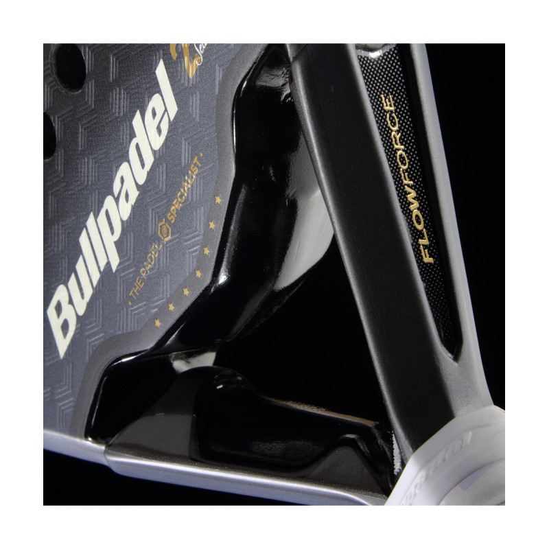 Raquette de Padel Flow Legend Bullpadel