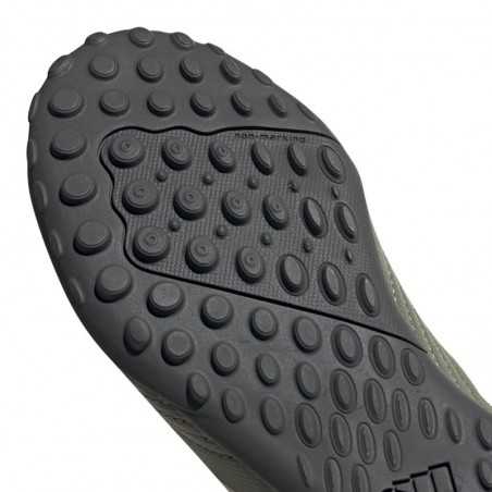 Chaussures pour enfants de Futsal et de Foot à 5 Adidas Prédator 19.4 TURF